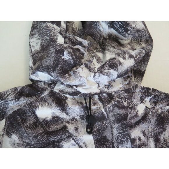 Lululemon Women's Sz 4 Black/White Take Flight Break a Trail Jacket $268 - Rare - Picture 13 of 15